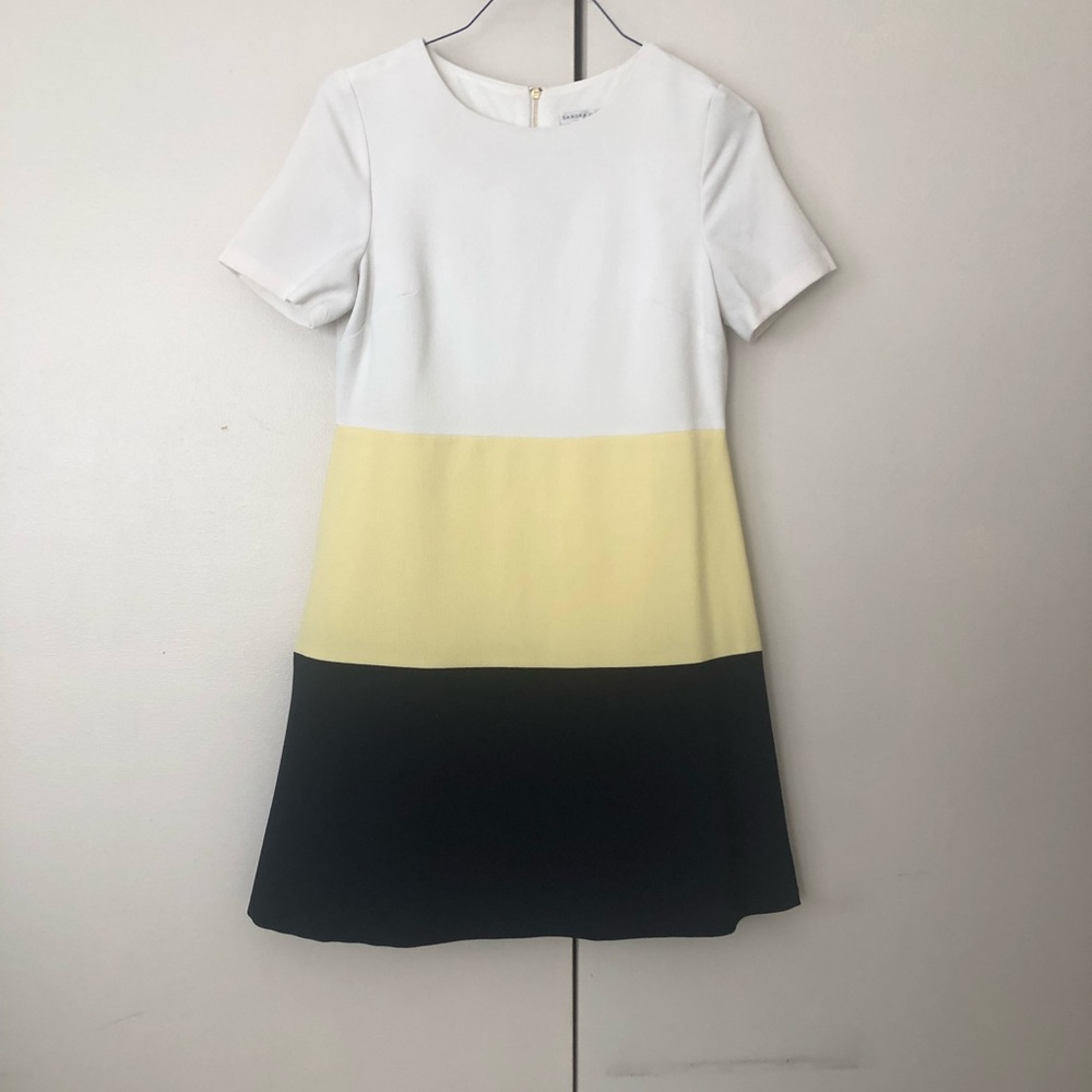 Women dress
